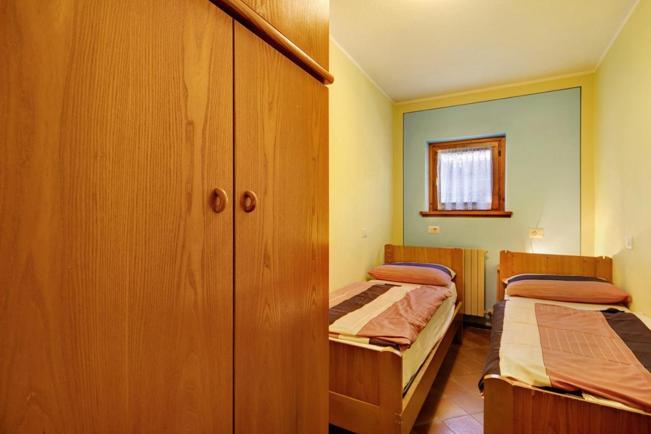 Chalet Meridiana Appartamento 7 Livigno Exterior photo