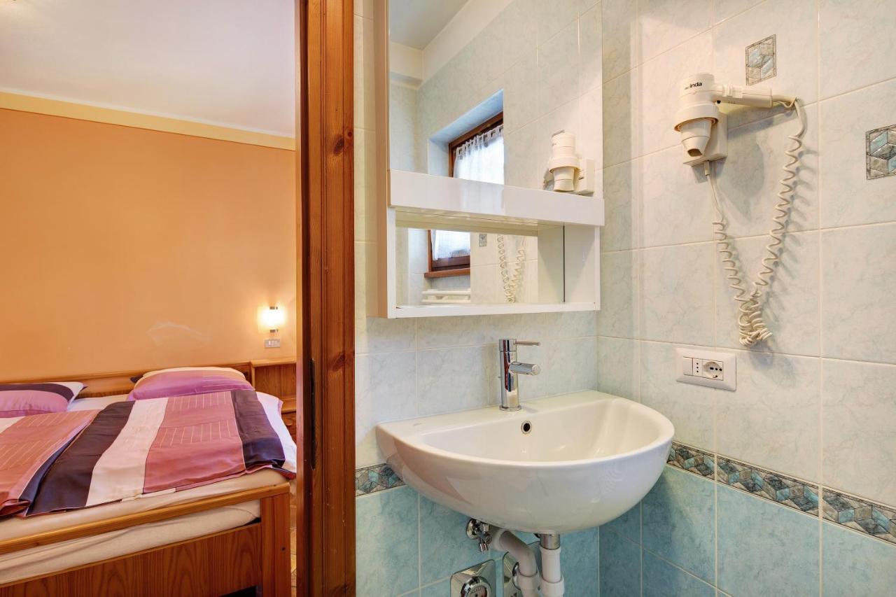 Chalet Meridiana Appartamento 7 Livigno Exterior photo