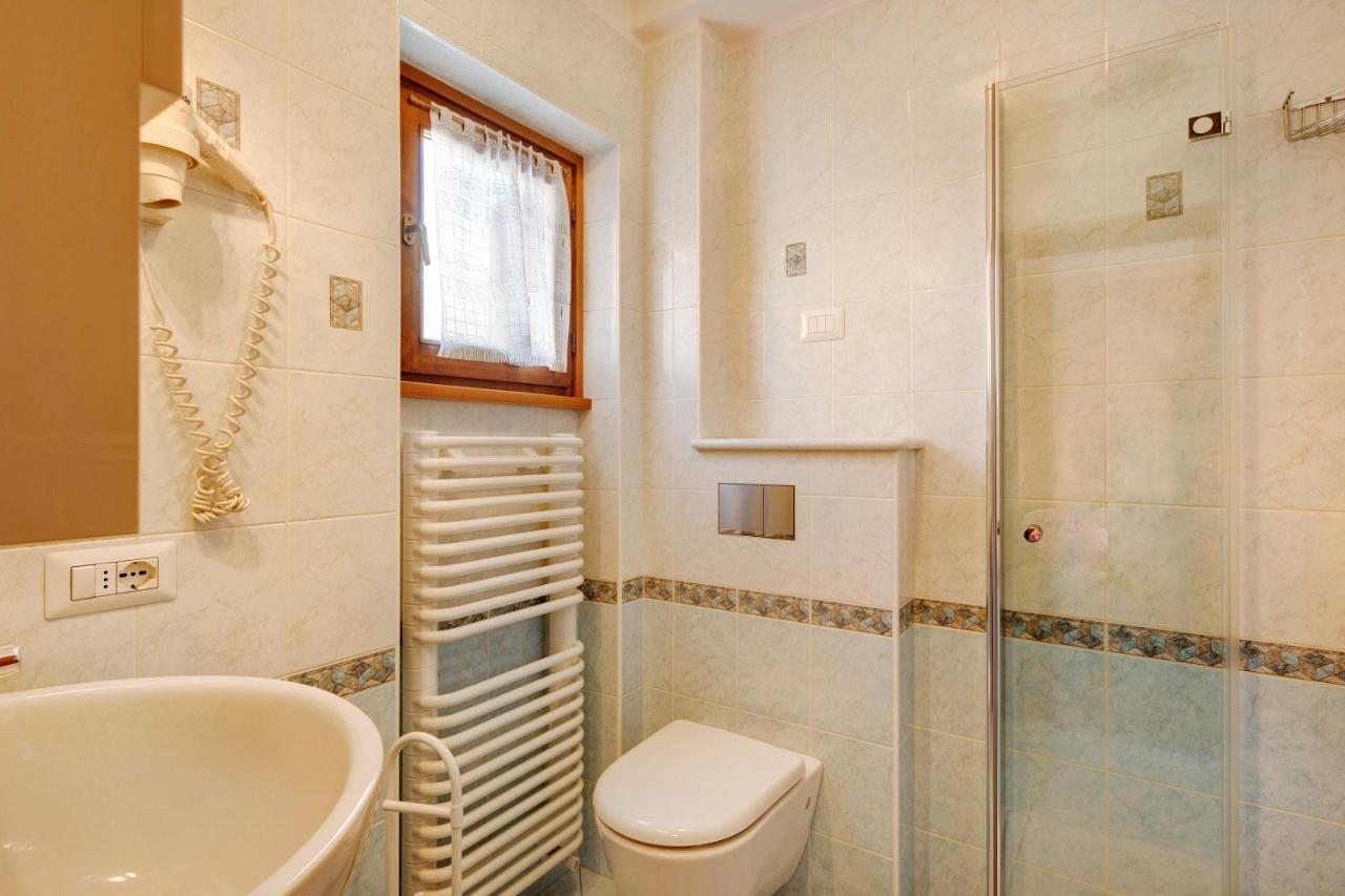 Chalet Meridiana Appartamento 7 Livigno Exterior photo